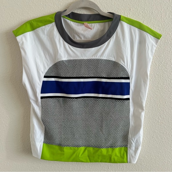 NOKA'OI short sleeve multicolor sheer top - Picture 2 of 7